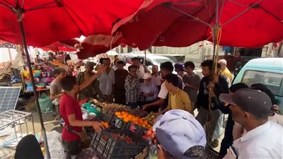 السلطة المحلية بخورمكسر تواصل حملاتها الرقابية لضبط أسعار السلع 