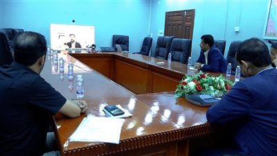 محافظ شبوة يناقش مع منظمة أطباء بلا حدود دعم القطاع الصحي بالمحافظة