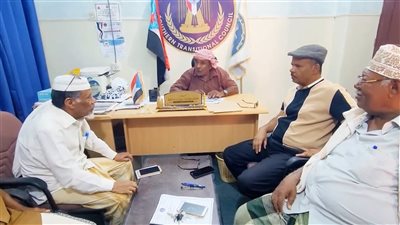 انتقالي تريم يناقش مع الإدارة القانونية أوضاع ملف الشهيد يادين والجرحى