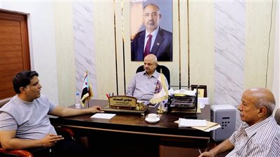 فريق التوجيه والرقابة الرئاسي يناقش أداء الهيئات التنفيذية في العاصمة عدن