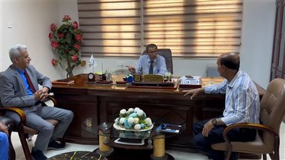 فريق الرقابة والتوجيه الرئاسي ومنسقية انتقالي جامعة حضرموت يزوران جامعة العلوم والتكنولوجيا