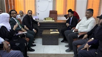 الأمين العام يشرف على مراسم تسليم مهام رئيس هيئة الأراضي