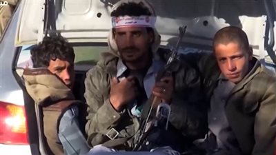 قيادي حوثي في حجة اليمنية يختطف ثلاثة أطفال ويبتز أسرهم بدفع مبالغ مالية 