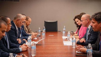 الرئيس الزُبيدي يبحث مع وزير خارجية كرواتيا العلاقات الثنائية 