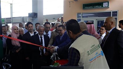 افتتاح عيادة الصحة بمطار عدن الدولي لتعزيز الأمن الصحي بالمنافذ الجوية