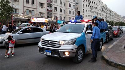 شرطة السير بعدن تسجل أكثر من 1800 مخالفة و15 حادثًا مروريًا خلال أسبوع