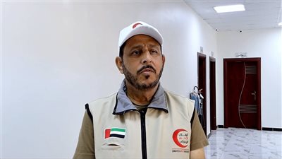 الهلال الأحمر الإماراتي يدشن بئر مياه جديدة في غيل باوزير يستفيد منه 30 ألف نسمة