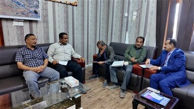 محافظ شبوة يشدد على تنظيم استثمارات المياه والحد من الحفر العشوائي